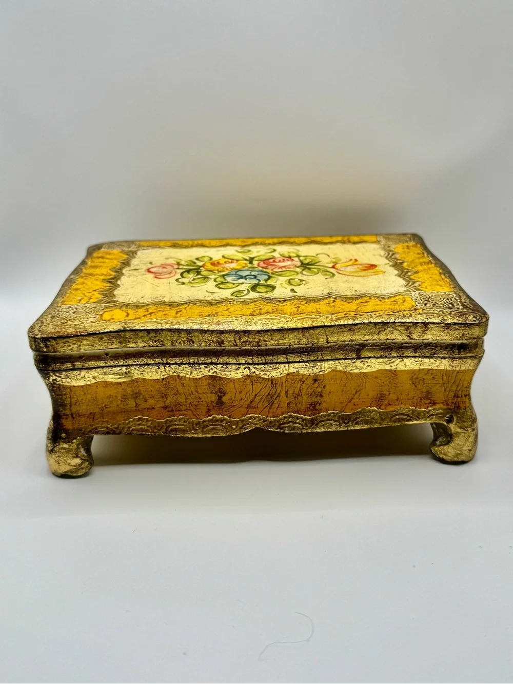 Vintage Florentine Gold Gilt Wood Jewelry Box w/Floral Design Florentia Italy